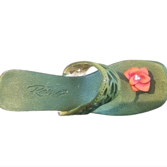Just The Right Shoe "EARTH" Green Wedge with Pink Floral Accent. (2002 Raine) - Picture 5 of 9